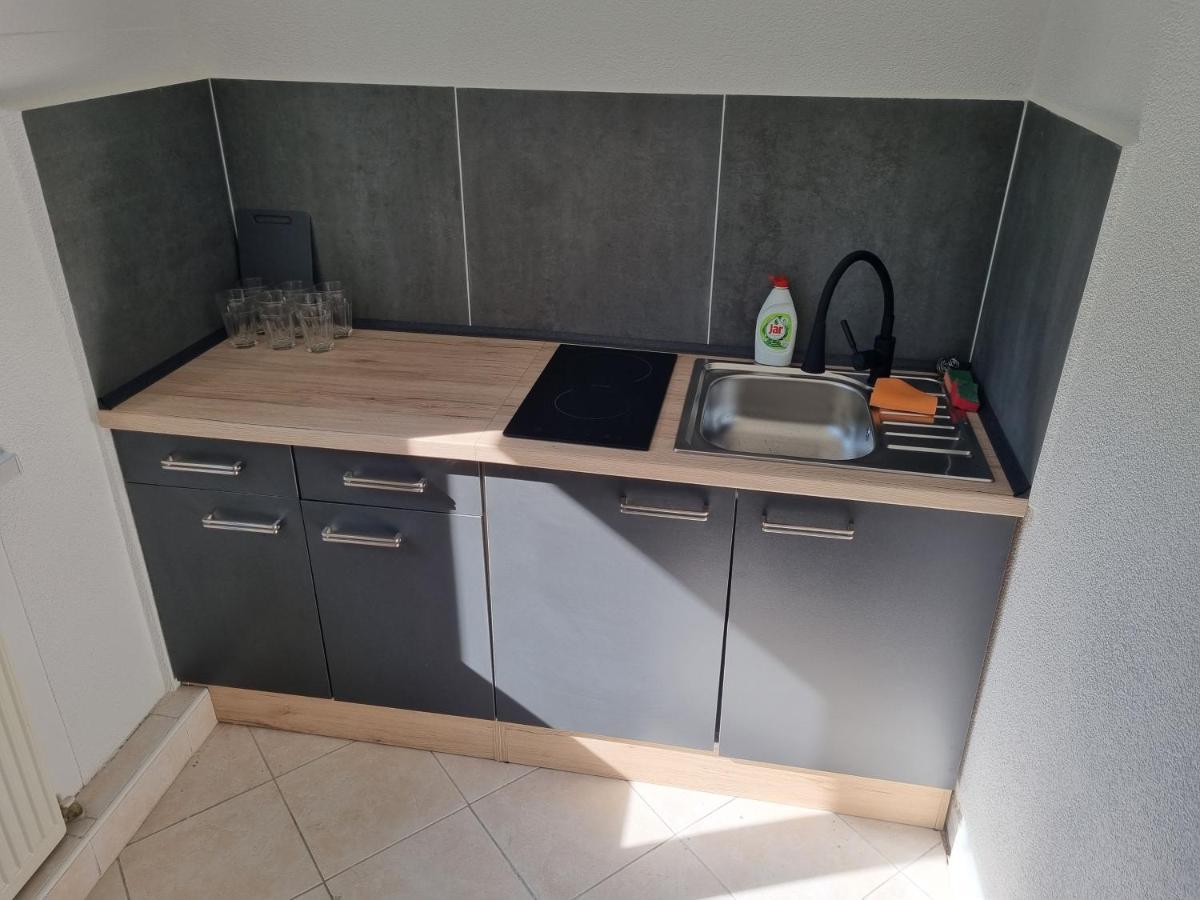 Apartman Emily 브레즈노 외부 사진